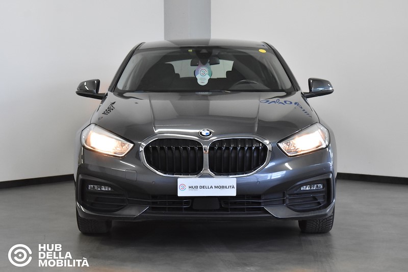 BMW 116d 5p. Business Advantage